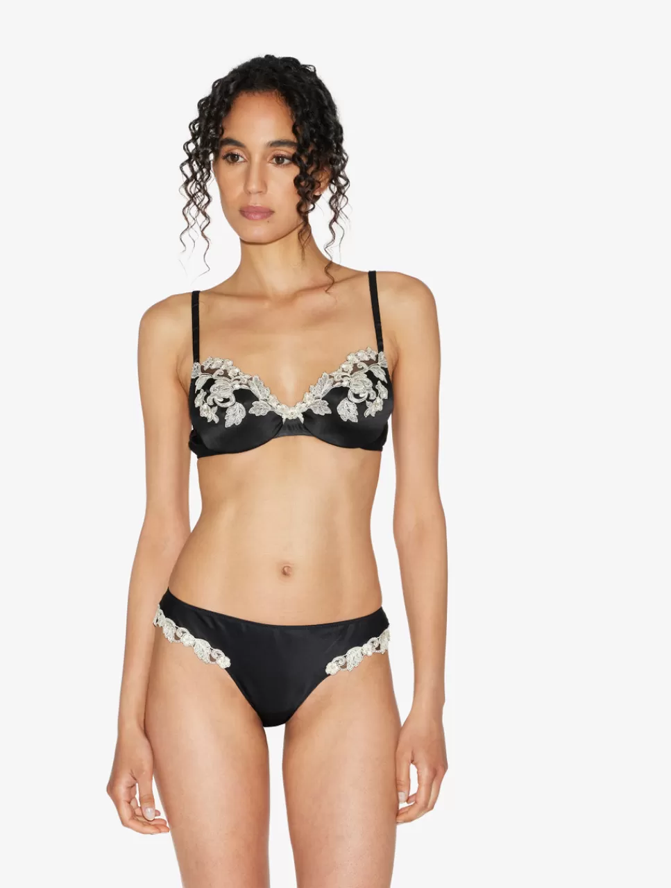 Cheap Reggiseno Con Ferretto In Seta Nera Con Ricamo A Frastaglio Con ferretto