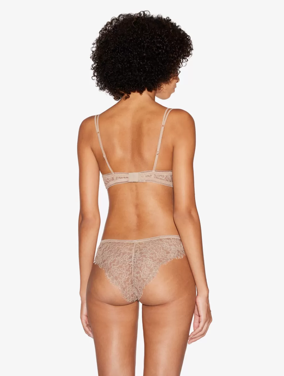 Best Sale Slip Brasiliano Con Pizzo Color Nude Chiarissimo Brasiliani